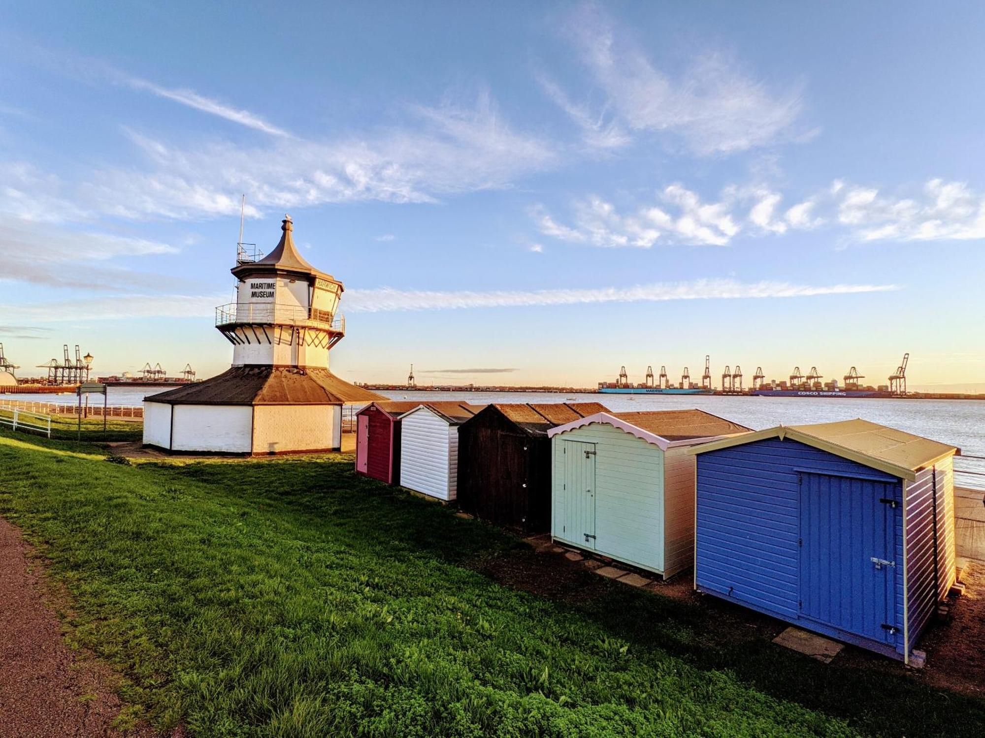 Arts House Centre Of Harwich Harbour别墅 外观 照片
